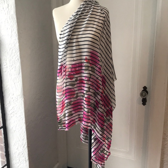 Floral and Stripe Wrap/Scarf - Picture 7 of 7